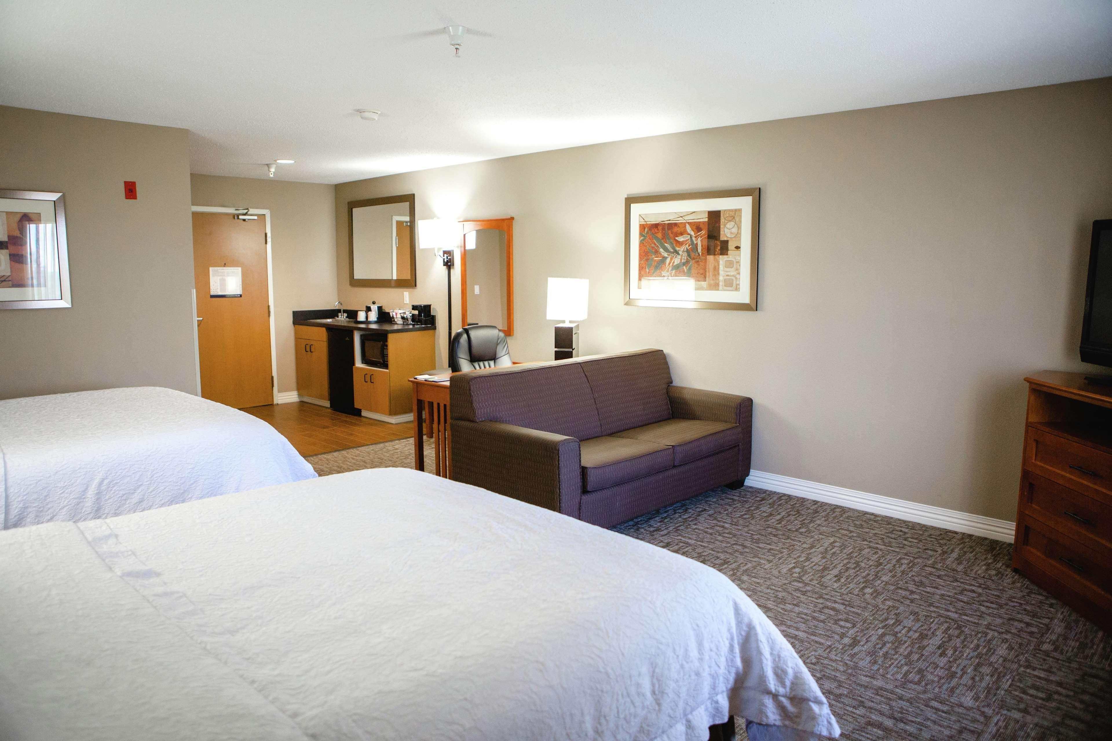 Hampton Inn Mitchell Exterior photo